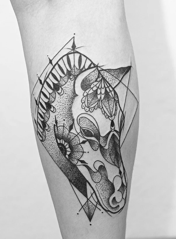 Геометрия Animal, Geometric tattoo на Предплечье