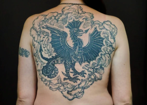 Гравюра Dragon, Clouds tattoo на Спина (полная)