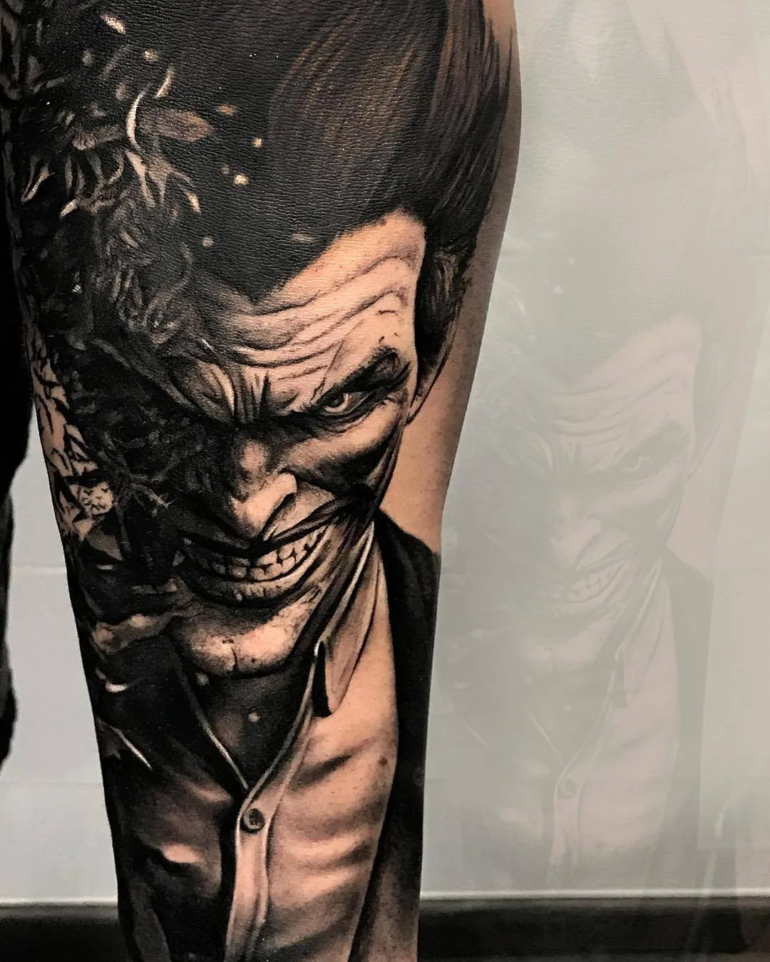 Tatuaggio artista Sergio Fernandez, ritratto in nero e grigio realistico | Málaga, Spagna