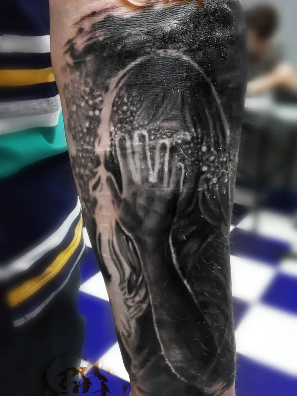 black blackwork Tatuaggio su forearm #30424 | Tatuatore Aleksandr Ohremenko