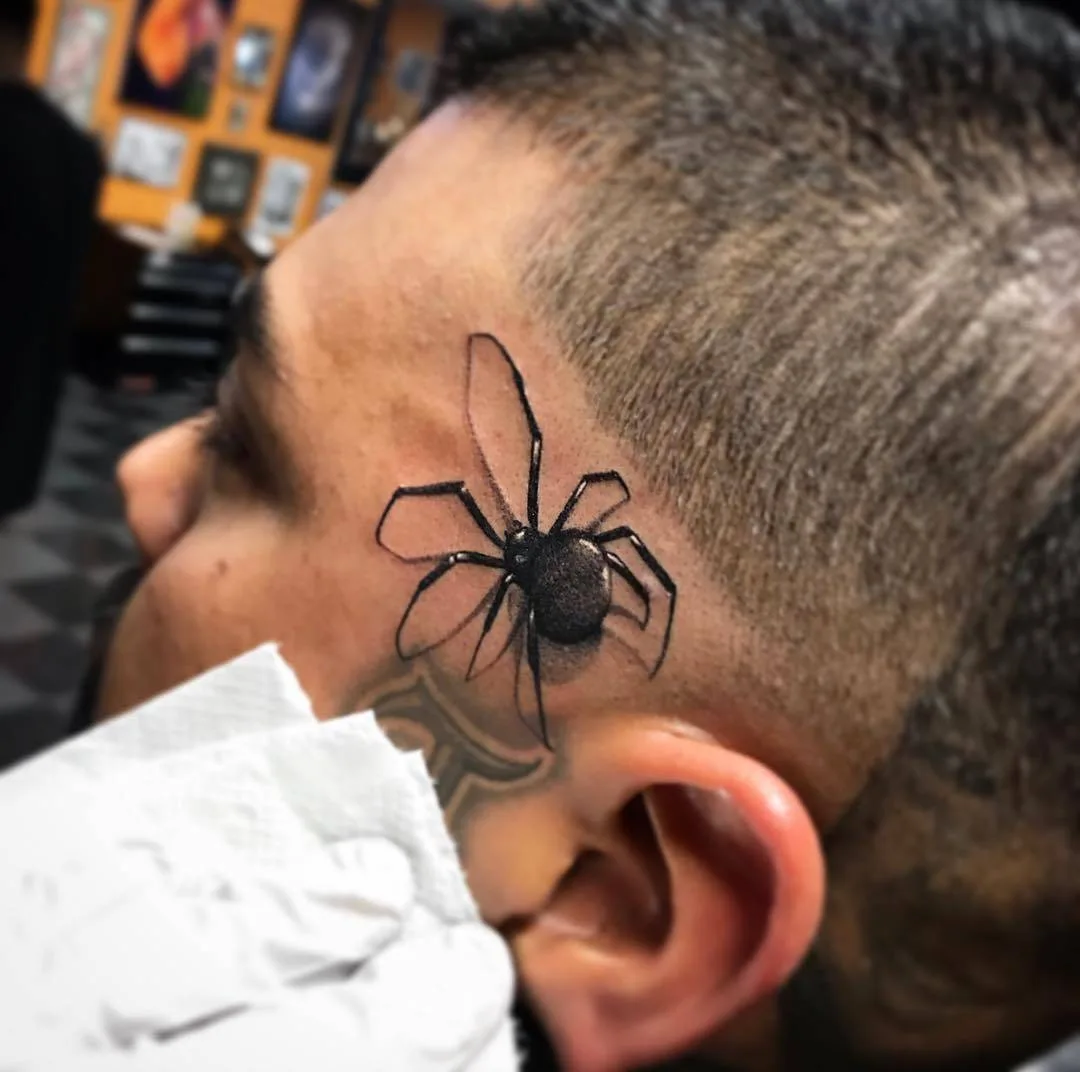Tattoo artist Jesse Garcia, black and grey realistic spider tattoo | USA