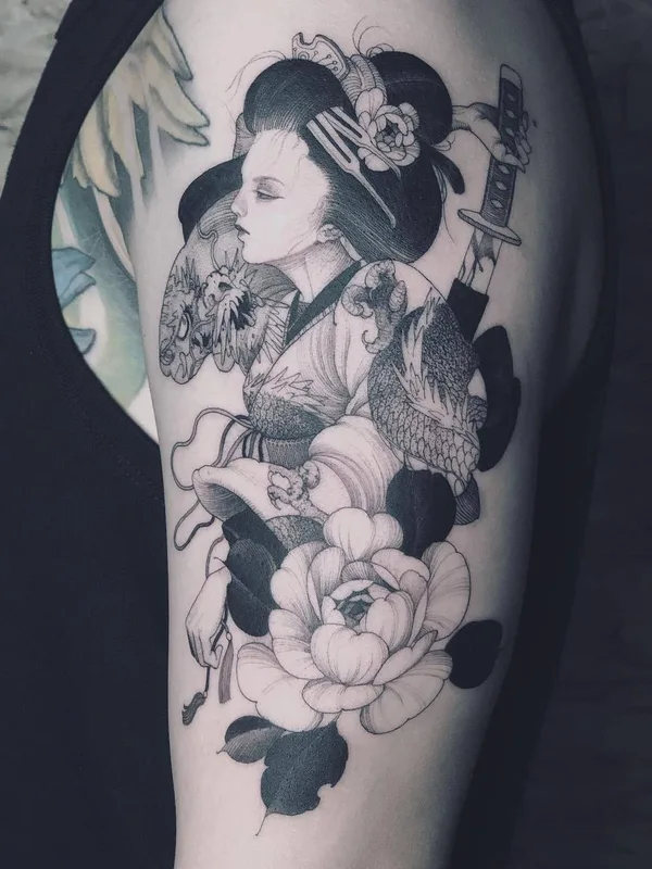 female black and grey japanese Tatuaggio su upper arm #30479 | Tatuatore Kubrick Ho