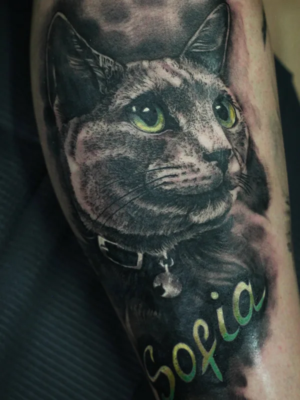 black and grey realism tatuaje en forearm #30518 | Tatuador Ващишина Татьяна