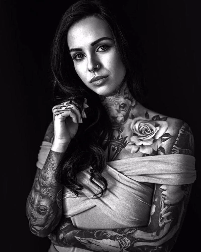Tattoo model and tattoo artist Nina L&uuml;thy, tattooed girl, girl with tattoo | Germany, Stuttgart