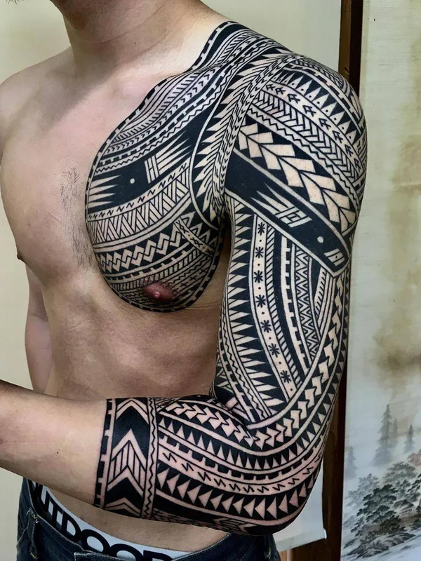 male black tribal 纹身 在 full sleeve #30620 | 纹身师 Taku Oshima