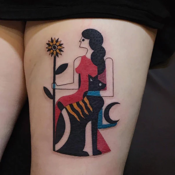 Geometric Woman, Cat tattoo on Thigh