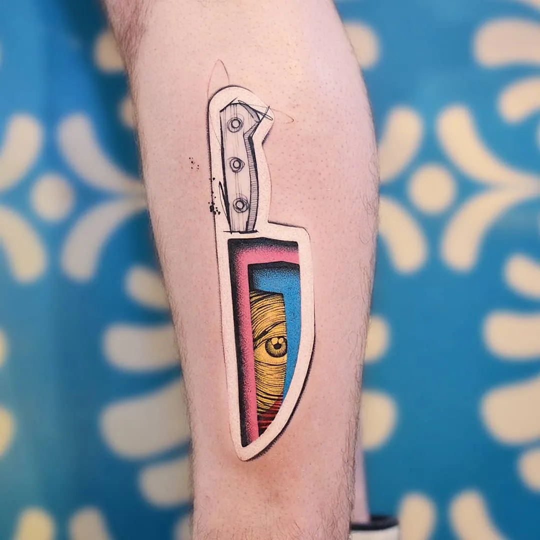 Tattoo artist Sku Plux