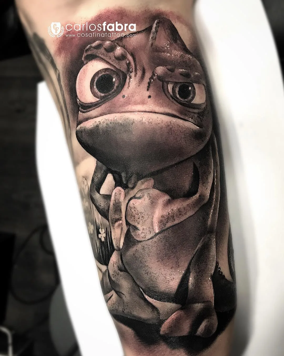 Tattoo artist Carlos Fabra, black and grey author's realistic tattoo | Barcelona, Spain