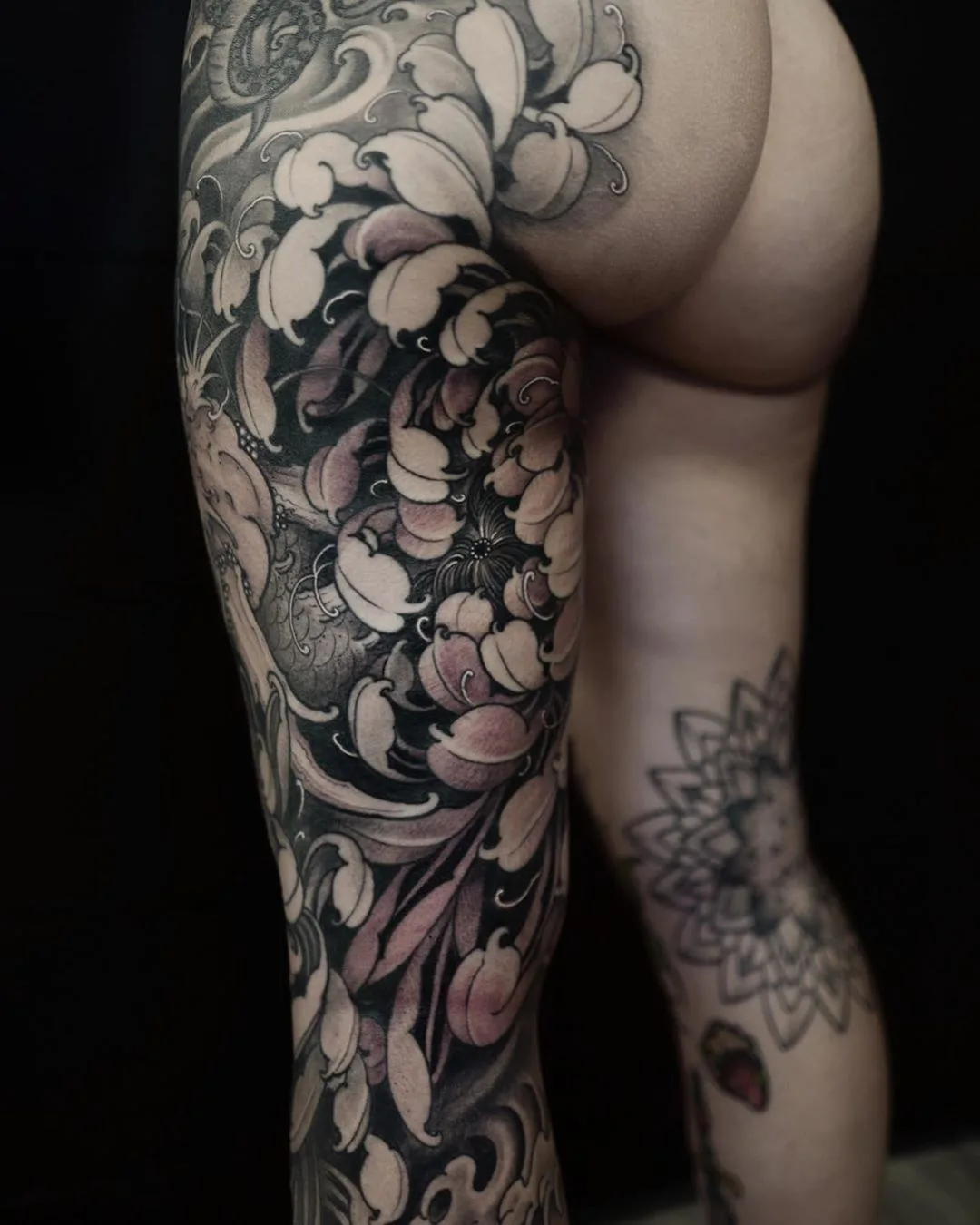 Black and Grey Japanese tattoo - Tattoo artist FIBS Juvel Vazquez | United States