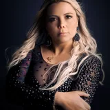 Karlla Mendes 