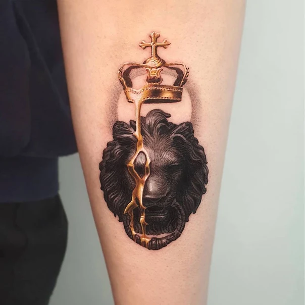 Realism Lion, Crown tattoo on Forearm