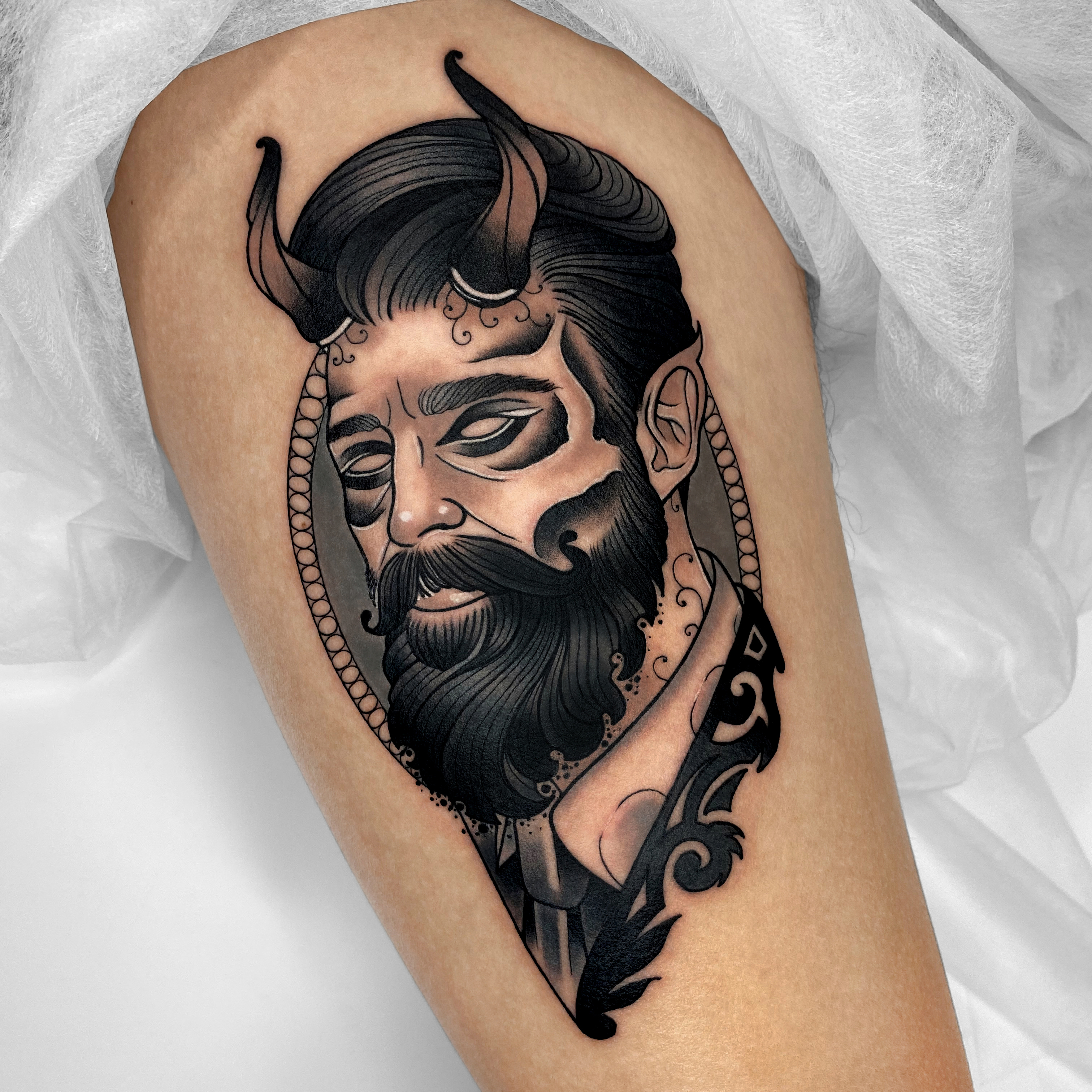 Tattoo artist Yuliya Lintu | Saint Petersburg, Russia | iNKPPL