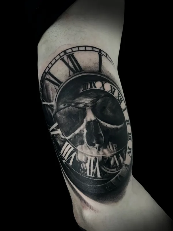 black and grey realism татуировка на forearm #54806 | Тату мастер Григорий Поздняков