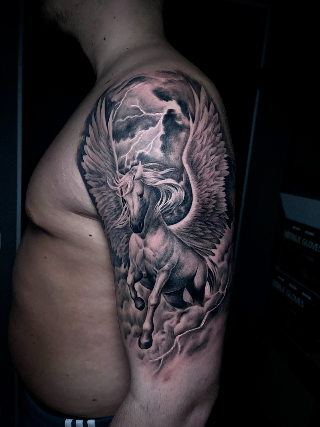 Tattoo artist Grigoriy Pozdnyakov | Köln, Germany | iNKPPL