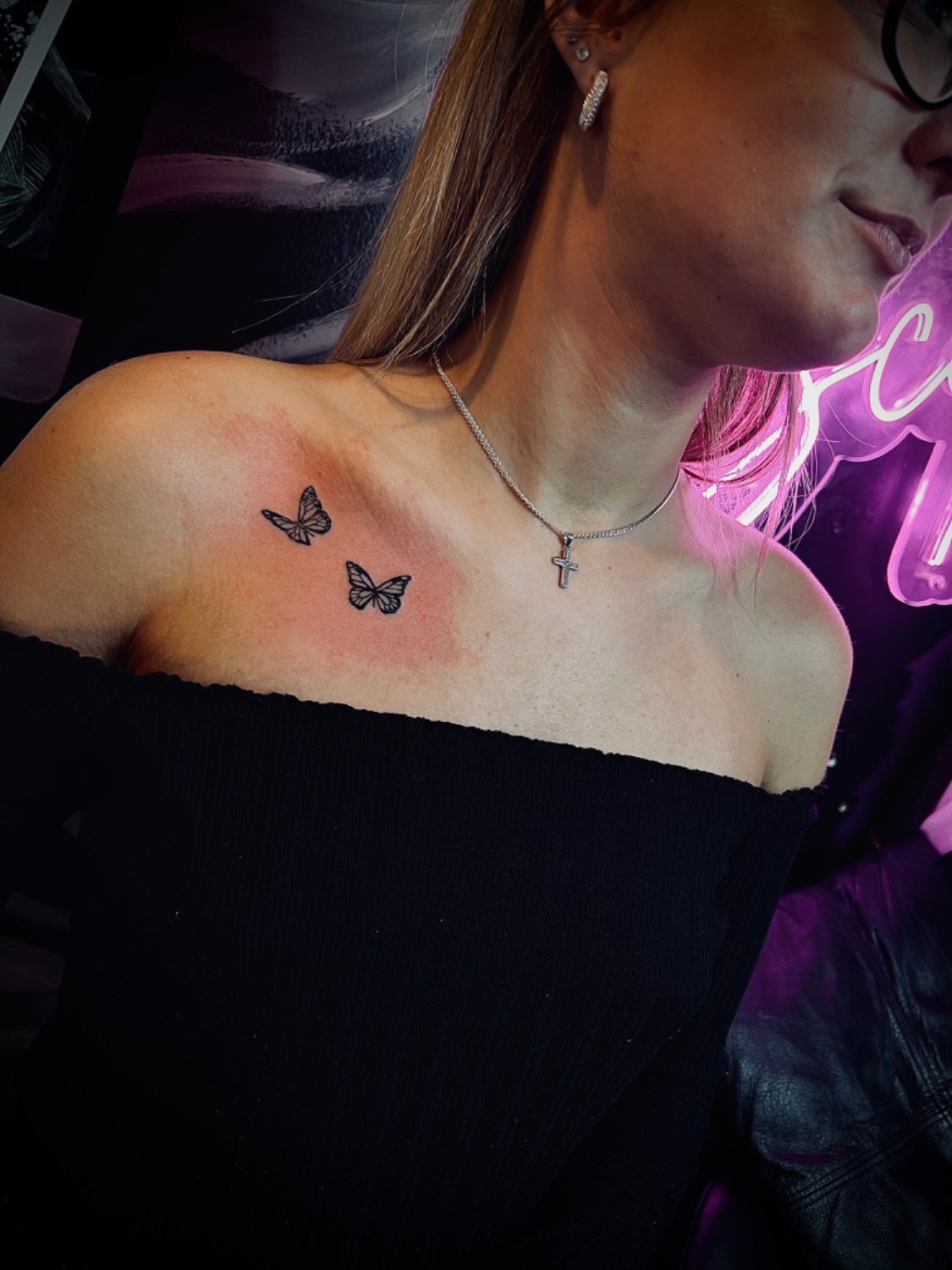 Fineline Butterfly tattoo on Collarbone
