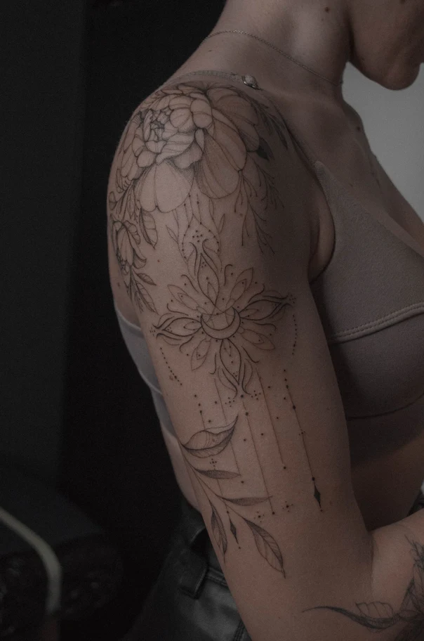 Fineline Flower, Leaf tattoo on Upper Arm