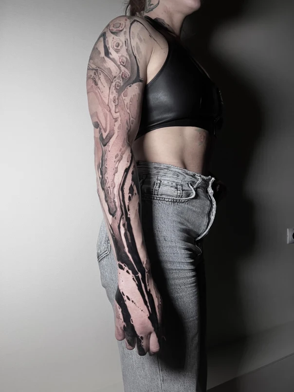 Абстрактная Organic tattoo на Полный рукав