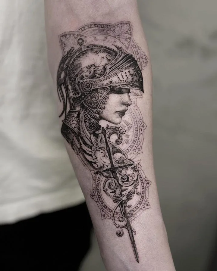 Artista del tatuaggio Amalie