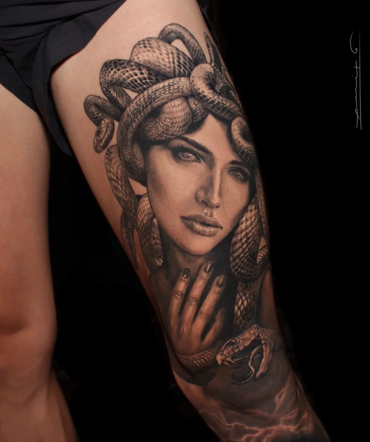 Tattoo artist Felix Gonzalez