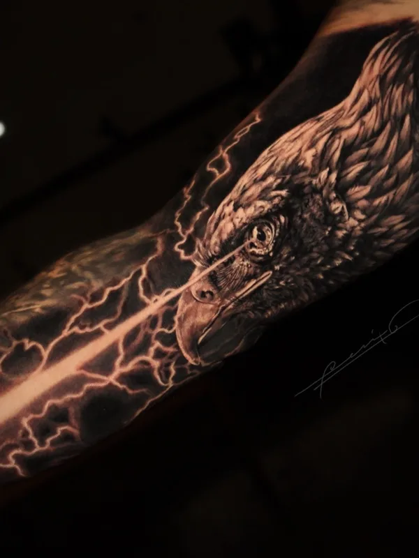 black and grey realism татуировка на forearm #69583 | Тату мастер Felix Gonzalez