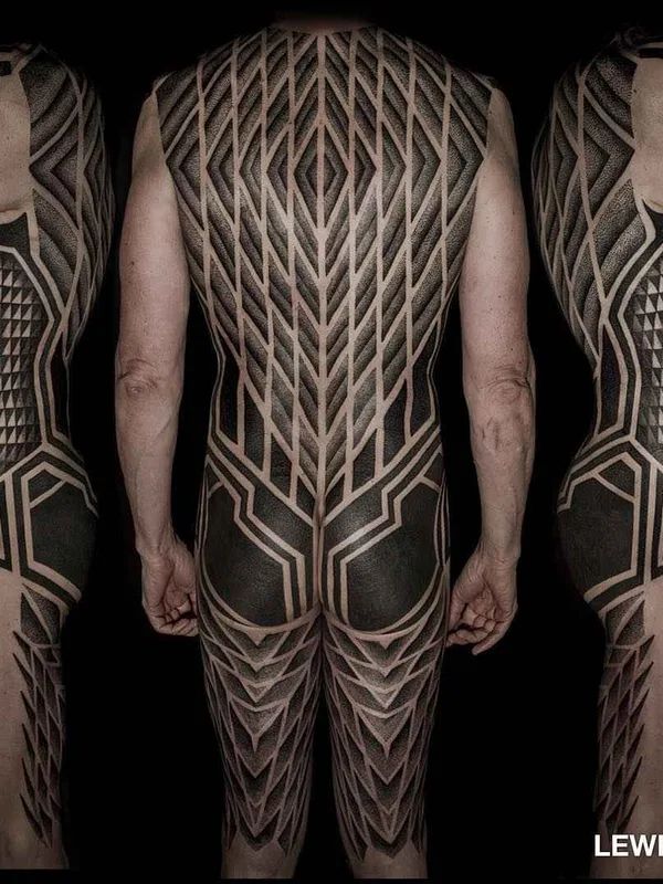 male black geometric Tatuaggio su full body #1231 | Tatuatore Lewisink