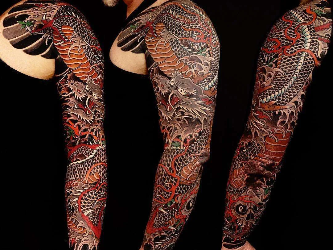 Tattoo artist Rg, color traditional Japane