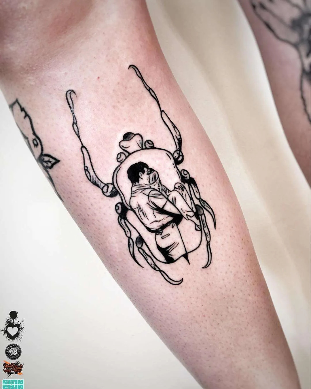 Tatuagem do artista tatuador Ufo, estilo blackwork do autor | Polônia