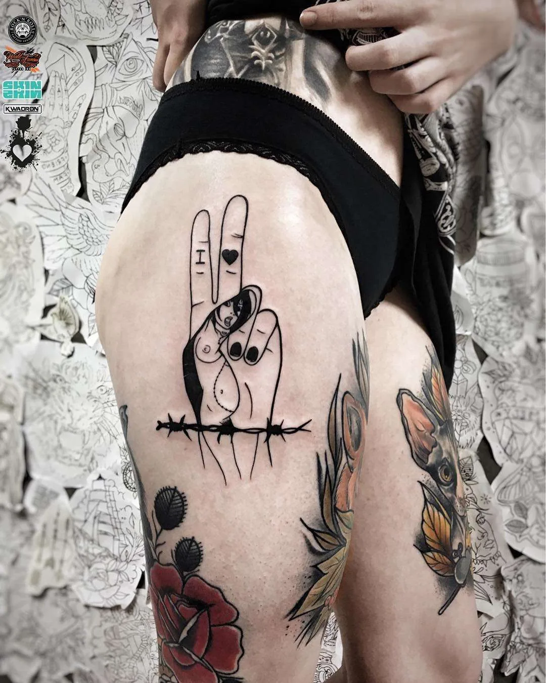 Tatuagem do artista tatuador Ufo, estilo blackwork do autor | Polônia