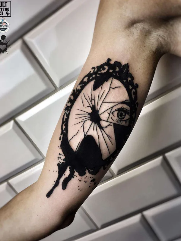 black blackwork 纹身 在 forearm #21223 | 纹身师 Ufo Tattoo
