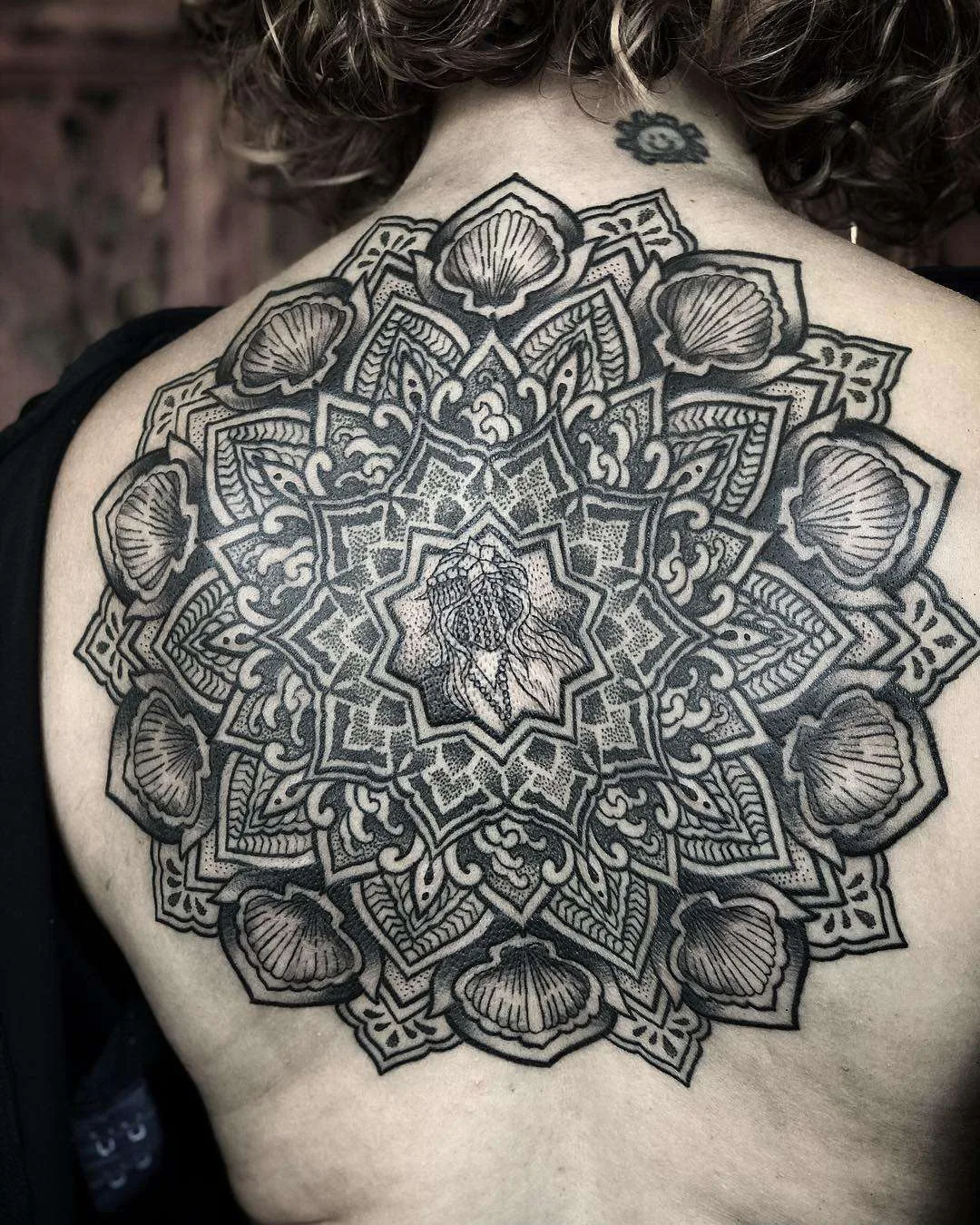 Tattoo artist Caco Menegaz, authors style blackwork ornamental tattoo | Brazil