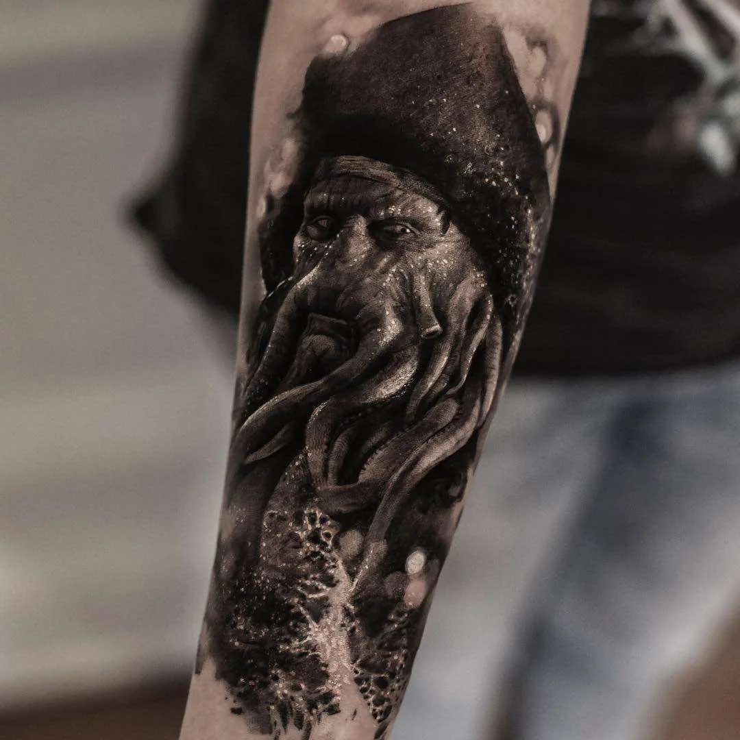 Tattoo artist Inal Bersekov, black&grey portrait realistic tattoo | Belgium