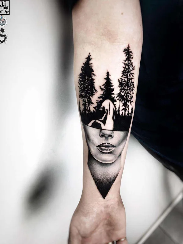 female black and grey blackwork 纹身 在 forearm #21224 | 纹身师 Ufo Tattoo