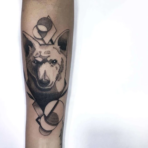 Black & Grey Wolf, Geometric tattoo on Forearm