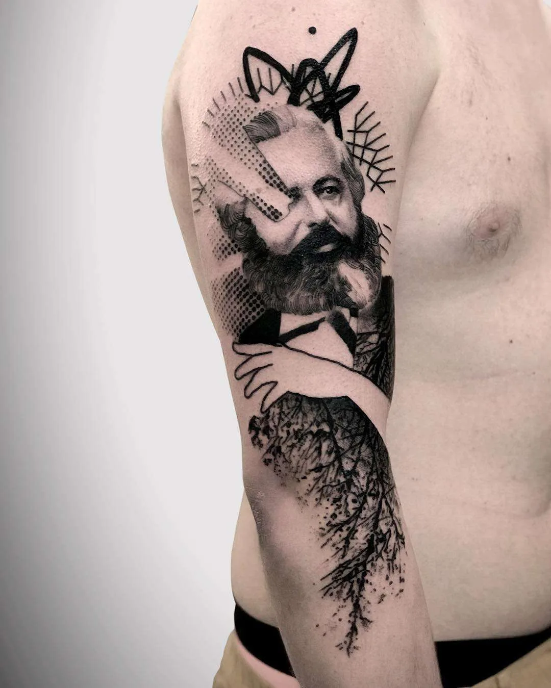 Tattoo artist Caio Miguel, black authors style surrealistic tattoo realism | Brazil