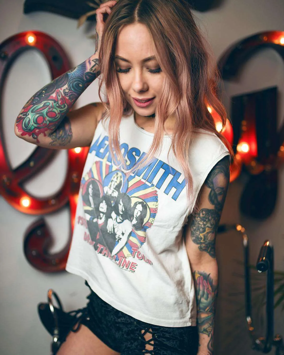 纹身艺术家和纹身电视明星Megan Massacre，色彩作者风格写实新传统纹身 | 美国