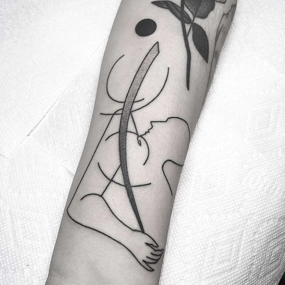 Tatuador Caleb Kilby, estilo abstract linework tatuagem | Reino Unido
