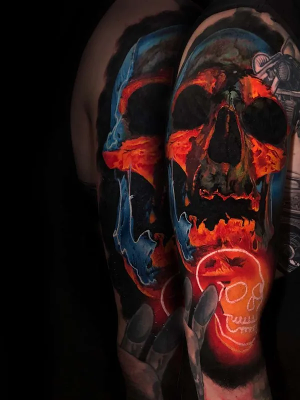 color surrealism tatouage sur full sleeve #21286 | Artiste tatoueur Christos Zorbas