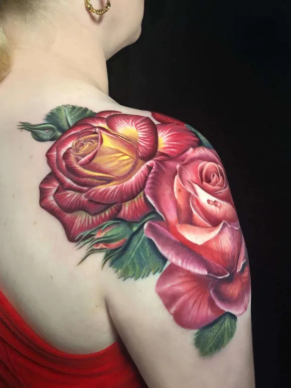 female color realism 纹身 在 shoulder #21851 | 纹身师 Megan Massacre
