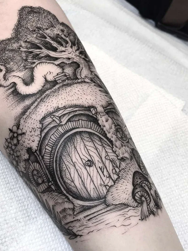 black and grey blackwork tattoo on forearm #21834 | Tattoo Artist Henbo Henning