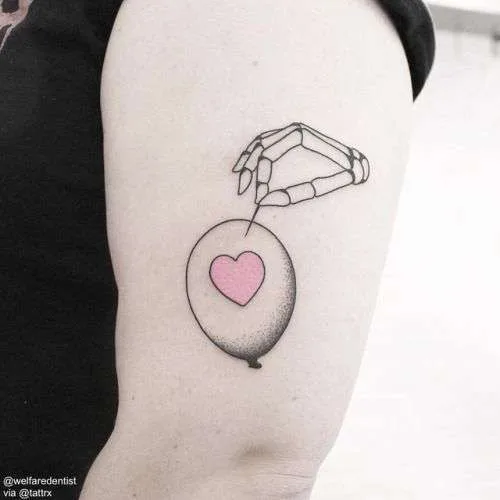 black and grey linework 纹身 在 upper arm #21591 | 纹身师 Brendon Welfare Dentist