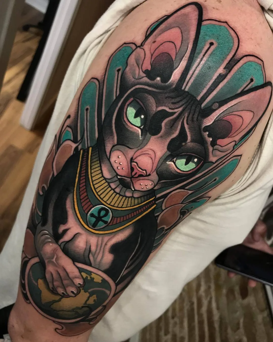 Artista de tattoos Javier Franko, tattoo de cor neo tradicional | Barcelona, Espanha