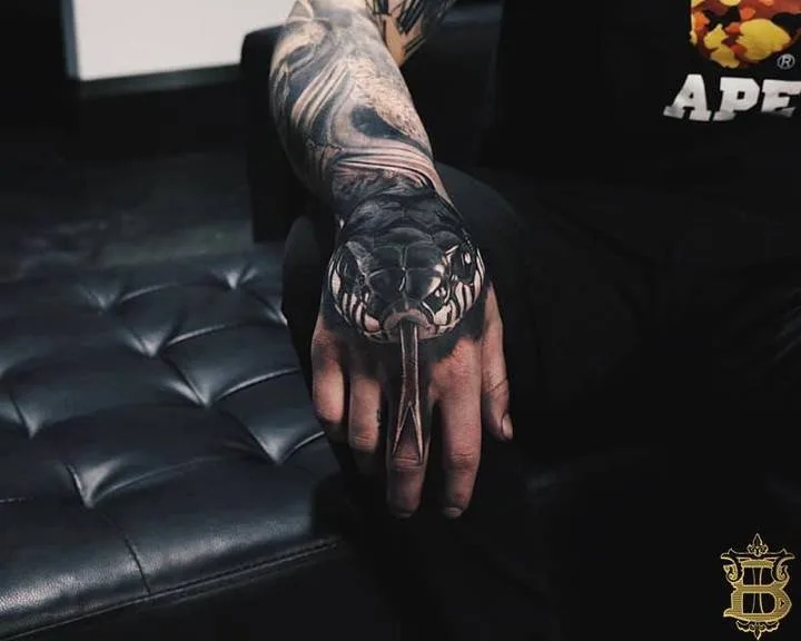 Bamboo Tattoo studio, realistic tattoo | Toronto Canada