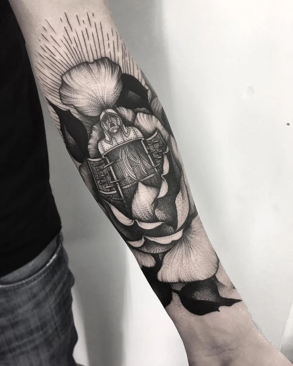 Blackwork Flower, Figure tattoo on Forearm