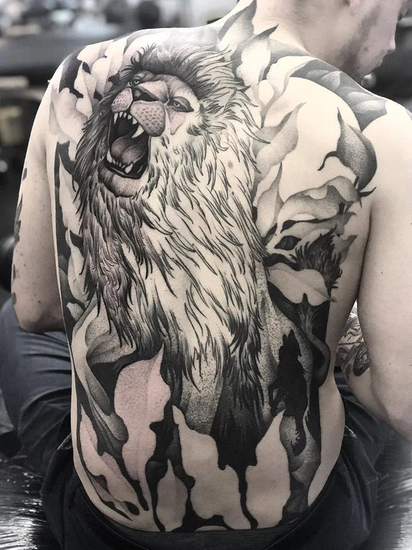 male black and grey realism татуировка на full back #31157 | Тату мастер Kelly Violet