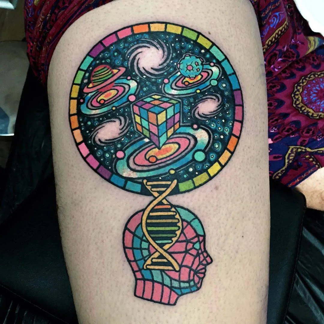 Artista de tatuagem Raro82, tatuagem colorida e intricada, psicodélica | Madrid, Espanha