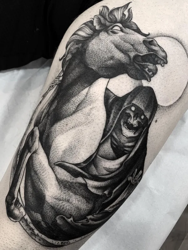 black and grey black and grey Tatuaggio su thigh #31436 | Tatuatore Planoc