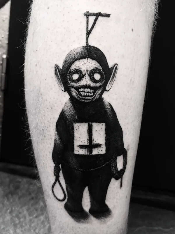 black blackwork tattoo auf calf #31519 | Tätowierer Morty