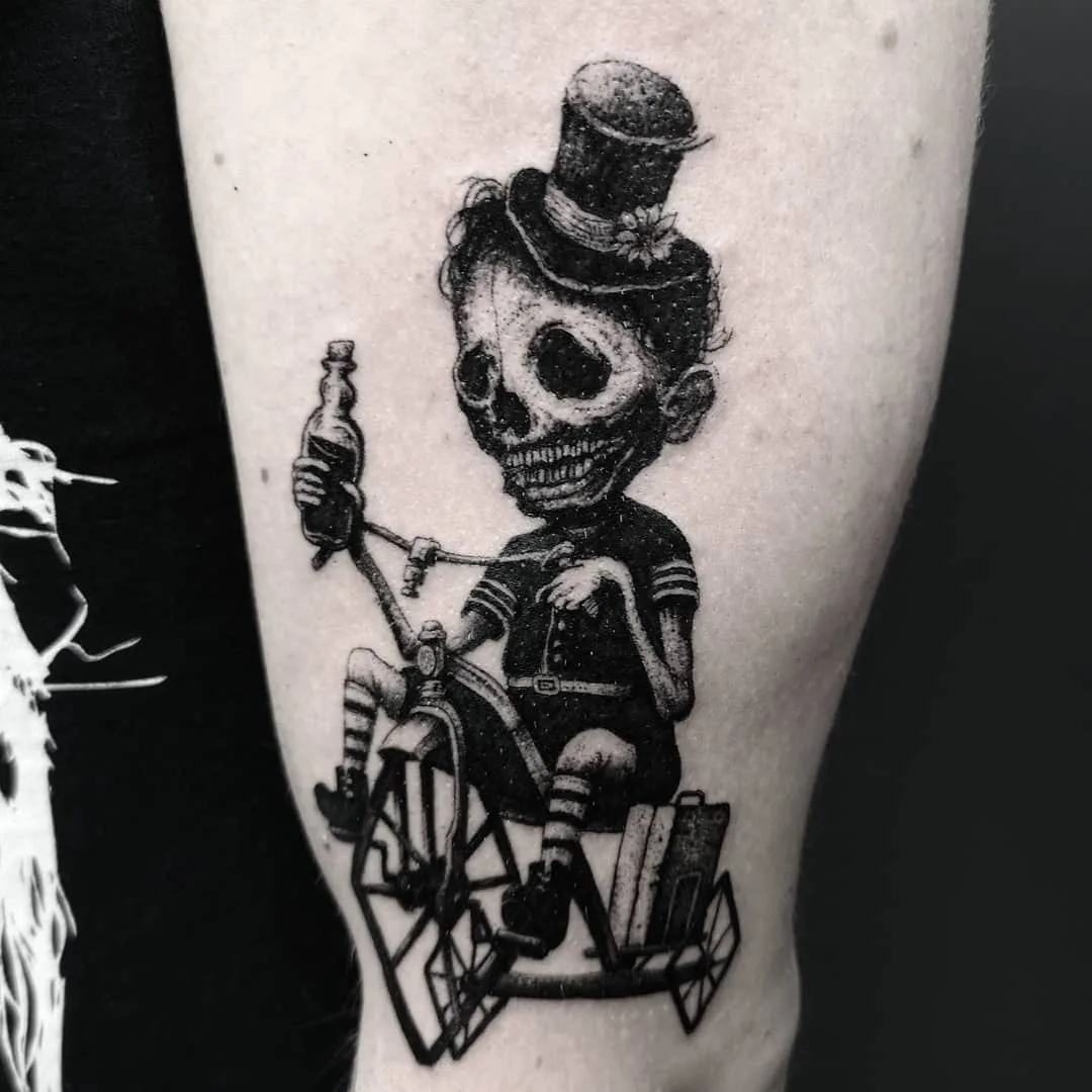 Artista de tatuagem Morty, tatuagem de horror preta, blackwork, tatuagem de esboço, tatuagem de pontos | Oslo, Noruega