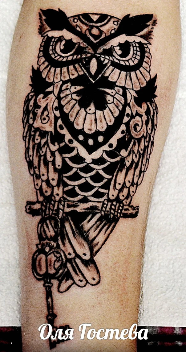 Блэкворк Owl, Key tattoo на Предплечье