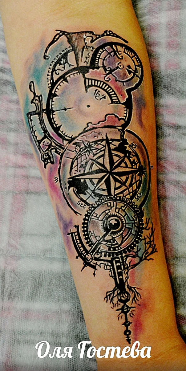 Скетч / Набросочная Compass, Clock tattoo на Предплечье